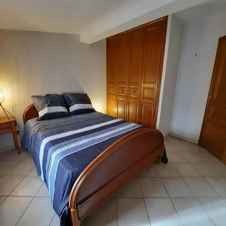 A 200 Metres Du Chateau : Maison De Ville Carcassonne Exterior photo