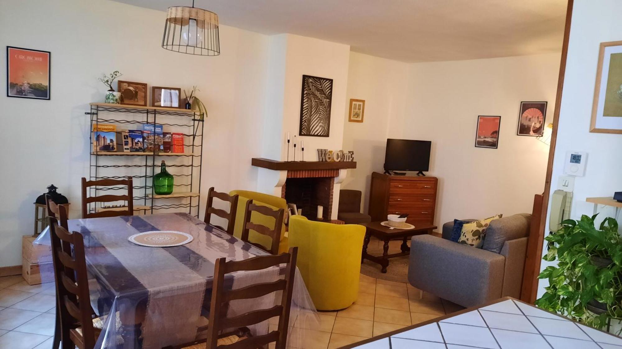 Holiday home A 200 Metres Du Chateau : Maison De